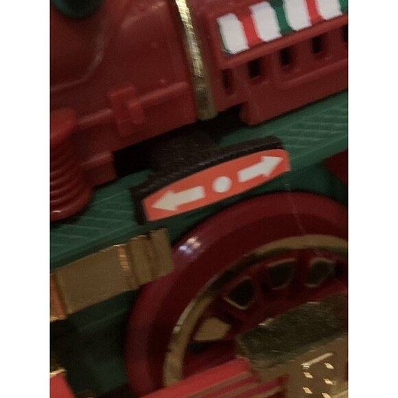 Vintage Christmas Train Set Red & Green Holiday Décor With Lights & Sounds Caboo - Picture 3 of 16